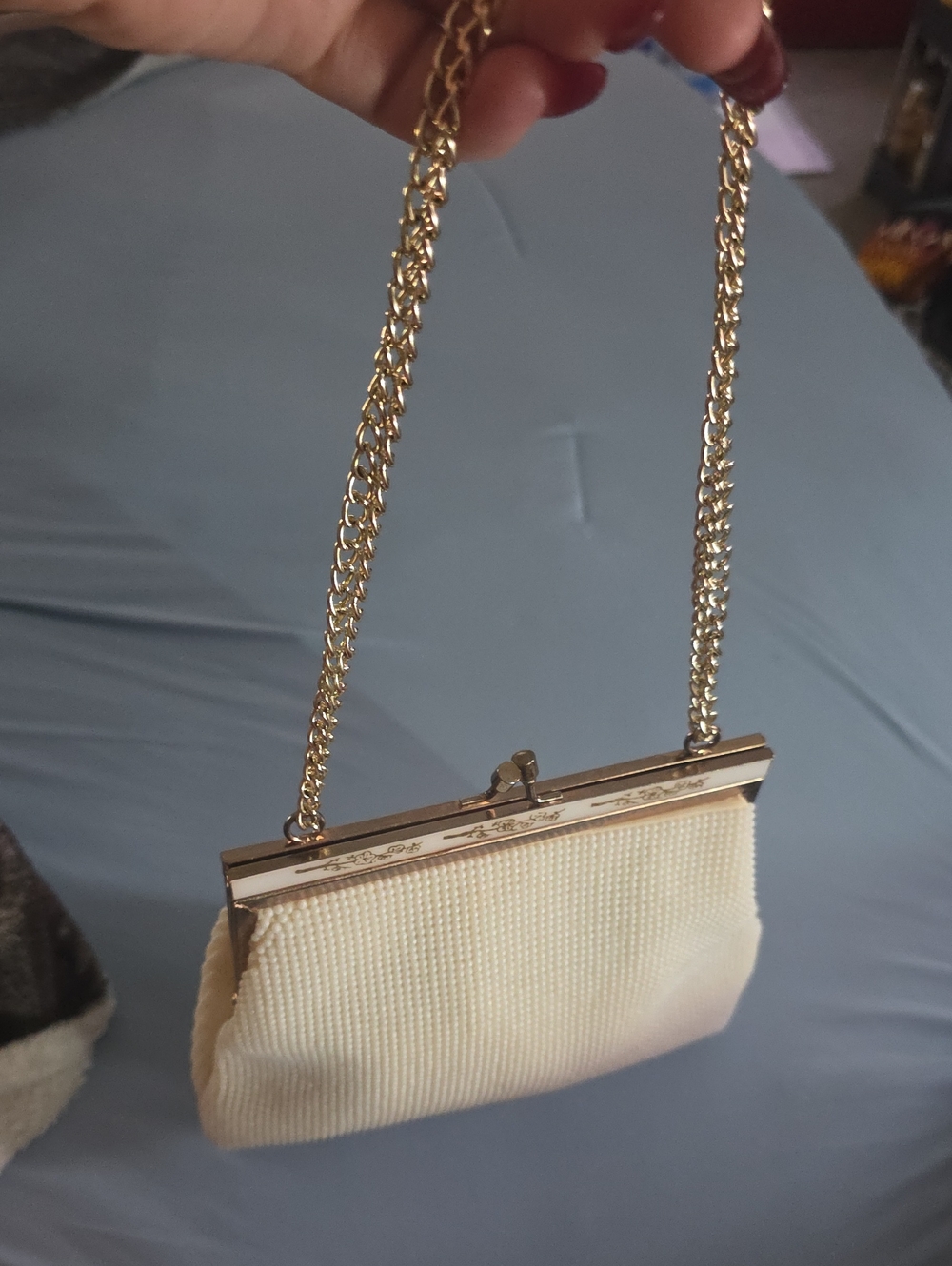 Cream Textured Chain-Handle Evening Clutch